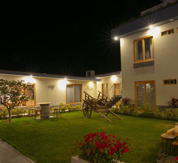 Foto---fachada-interior---Acarí